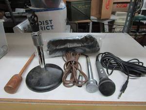 lot 47 image: VINTAGE EV DYNAMIC CARDIOD DUAL Z WIRED MICROPHONE, STAND, RADIO SHACK, MICROPHONE &amp MORE.