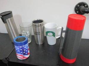 lot 176 image: THERMOS &amp ASSORTED MUGS