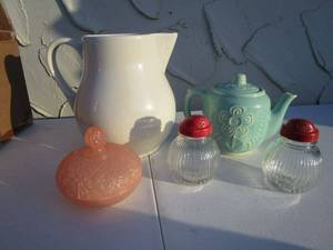 lot 197 image: VINTAGE PINK CRYSTAL GLASS CANDY DISH, WHITE CERAMIC PITCHER, SMALL BLUE TEAPOT, VINTAGE GLASS SALT &amp PEPPER SHAKERS