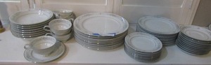 lot 67 image: NORITAKE CHINA 6105 BELLFLEUR -  DINNER SET 8 DINNER PLATES, 8 SALAD, 8 DESSERT, 10 SAUCERS 6 CUPS 8 BOWLS  48 PCS