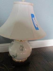 lot 82 image: TABLE LAMP CERAMIC VASE WITH BIRDS AND ORCHAIDS 22 BY 8
