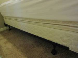 lot 93 image: QUEEN SIZE PILLOW TOPSET  BY SEARS HOLLYWOOD BED FRAME