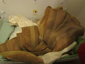 lot 123 image: LARGE TOTE FULL OF FABRIC AND MORE