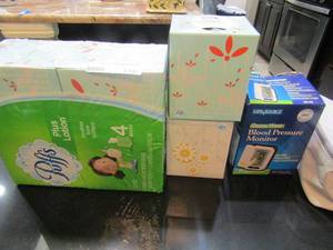 lot 156 image: WALGREEN BP CUFF AND A LIFE SOURCE BP MONITOR AND 6 PACKS OF LOTION FACIAL TISSUE
