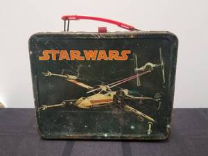lot 1 image: Star Wars Lunch box - 1977 - no thermos