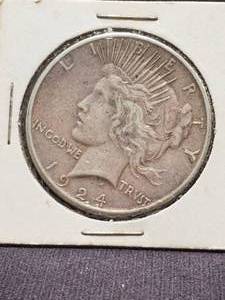 lot 20 image: Peace Silver Dollar - 1924S - carded