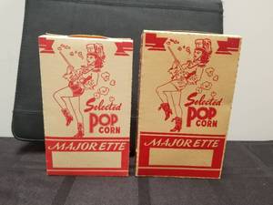 lot 23 image: Vintage Majorette popcorn boxes