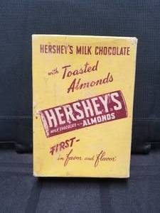 lot 44 image: Vintage Hersheys with almonds candy bar box