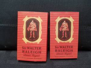 lot 111 image: Vintage Sir Walter Raleigh small cigar packs - Qty 2 - empty