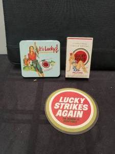lot 117 image: Tobacciana collectible lot - Vintage Lucky Strike items - cigarette pack is unopened