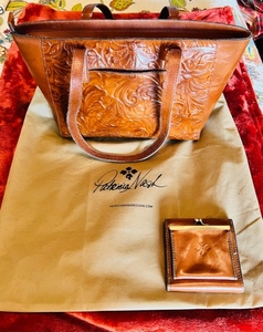lot 12 image: Patricia Nash Luxury Handbag wWallet - Brown Leather