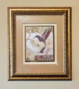 lot 62 image: Gold Framed Hummingbird Wall Art (26.5 x 30)