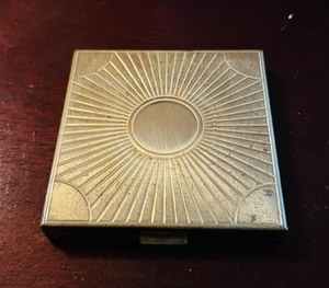 lot 70 image: Vintage Square Brass Compact