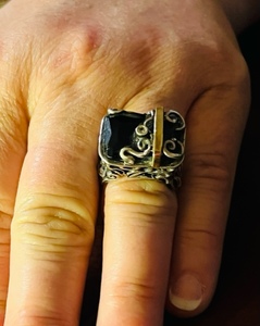 lot 84 image: Silver .925 Black Onyx Ring