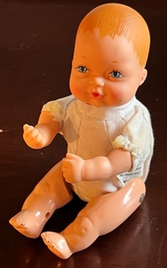 lot 118 image: Vintage Mini Baby Doll wFoldable Legs