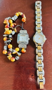 lot 161 image: Lot of 2 - Vernier & Fossil Beaded Female Watch