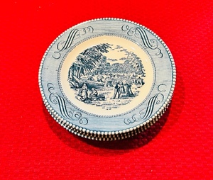 lot 224 image: Set of 4 - Currier & Ives 6 14 Bread & Butter Plate