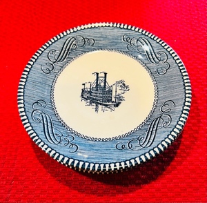 lot 225 image: Set of 4 - Currier & Ives 6 38 Saucers wSteamboat Design