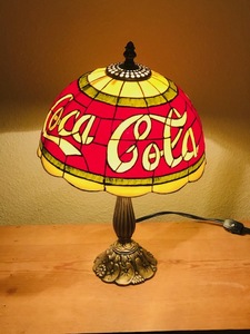 lot 267 image: Vintage Coca-Cola Desk Lamp wStained Glass Lamp Shade