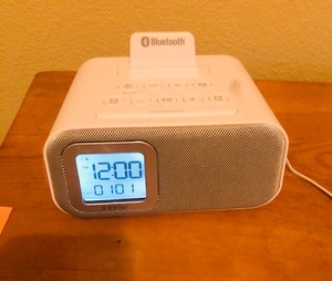 lot 268 image: IHome Bluetooth Alarm Clock