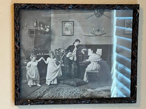 lot 305 image: Manuette Framed Antique Black & White Picture Art
