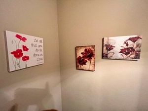 lot 148 image: Hobby Lobby Wall Art