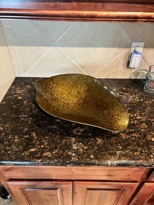 lot 308 image: Contemporary Art Leaf Bowl