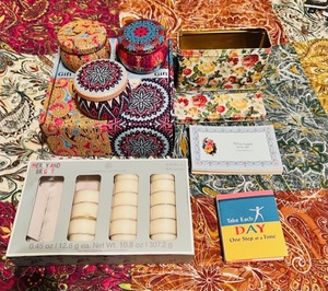 lot 339 image: Candle Assortment in Boxes, Metal Floral Tin With Positive Affirmation Cards