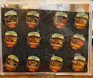 lot 388 image: 1993 Dawn Of a New Era Coca-cola NFL Collector Pins Feat. Denver Broncos