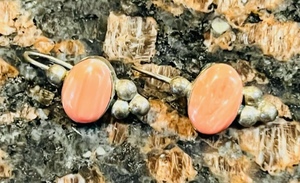 lot 404 image: .925 Sterling Silver Pink Jade Earrings