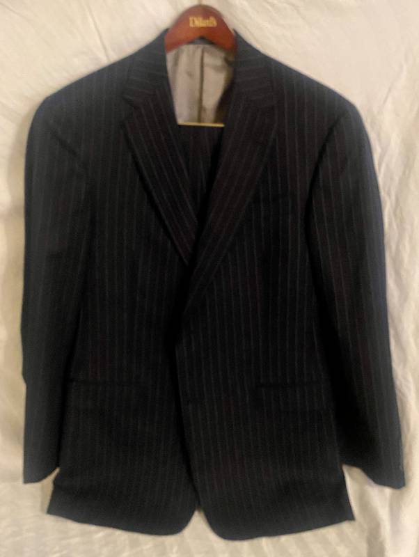 lot 205 image: Hart Schaffner Marx Suit From Dillards size 34 waist Jacket 44R