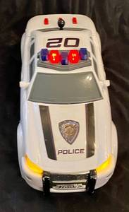 lot 8 image: Tonka Mighty Police Cruiser