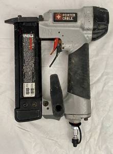 lot 59 image: Porter-Cable Pin Nailer PIN138 1-38 23GA