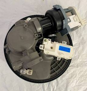 lot 75 image: CastilloBenjamin W10605057 Pump and Motor