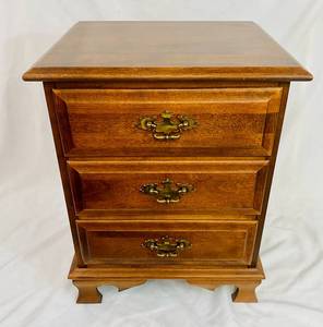 lot 174 image: 3 Drawer Wooden Side Table