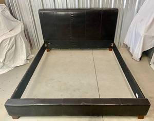 lot 191 image: Brown Leather King Size Headboardfootboard