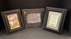 lot 181 image: Red Storage Box and Assorted Frames