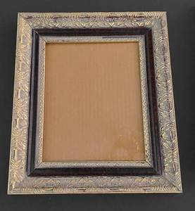 lot 180 image: Wooden Picture Frames Assorted Sizes