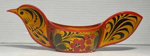 lot 20 image: Vintage Russian Khokloma Hand Painted Chicken Egg Bowl