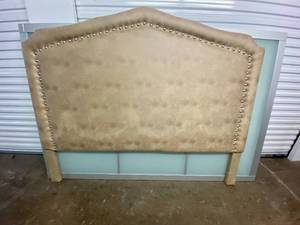 lot 177 image: Headboard 64.5T x 78.25W