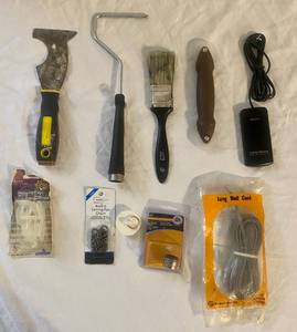 lot 204 image: Various Items