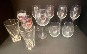 lot 111 image: 5 Crystal and 4 Glass drinking glasses