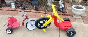 lot 106 image: Radio Flyer Tricycle and Big Wheel
