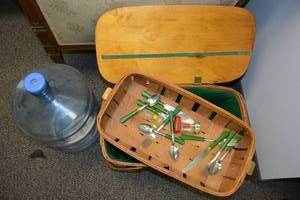 lot 45 image: Vintage Picnic Basket and Culligan 5 Gal. Water Jug