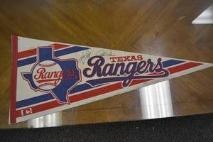 lot 52 image: Texas Rangers Pennant with 2 Signatures Kenny Rodgers and Raphael Palmiero