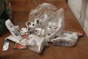 lot 313 image: Multi-Purpose Metal Flag Brackets