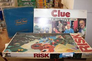 lot 309 image: Board Games Risk, Clue and Trivial Pursuit