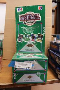 lot 319 image: Baseball Cards Upper Deck The Collectors Choice 1990 - 3 Boxes