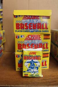 lot 339 image: Baseball Cards Score 1990 - 3 Boxes