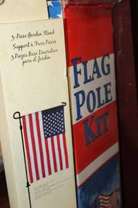 lot 369 image: Metal Flag Pole Kit and Garden Flag Stand